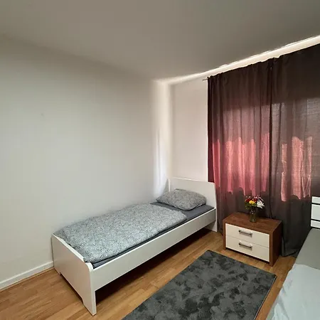 Gemuetliche In Apartment Sankt Augustin